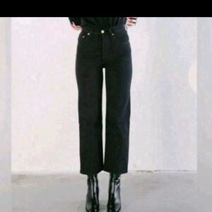 Levi’s Ribcage Ankle Straight jeans (size 26)